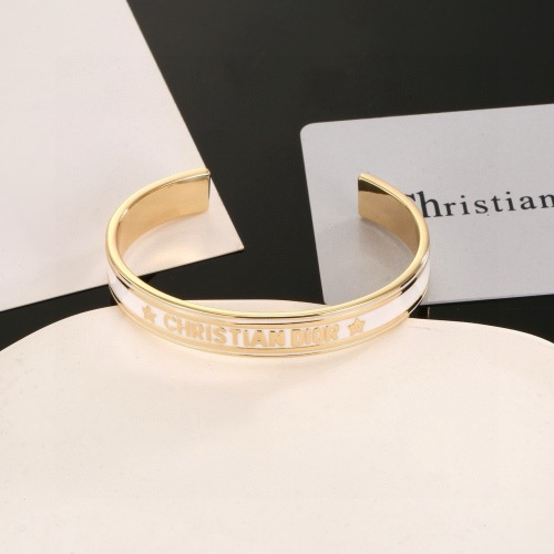 Dior Classic Fashion Versatile Open Bracelet
