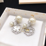 Dior Fashion Versatile Asymmetric Clover Round Earrings