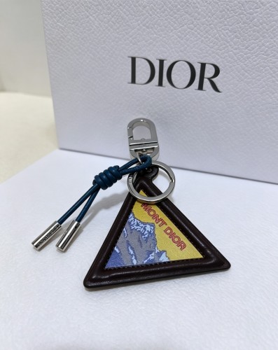 Dior Classic Fashion Versatile Leather Triangle Pendant Keychain