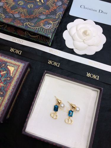 Dior New Fashion Retro Versatile CD Crystal Earrings