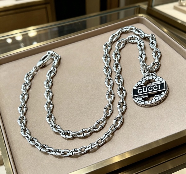 Gucci 2026 Couple Fashion Retro Versatile Necklace 60CM