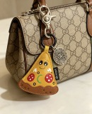 Gucci Fashion Retro GG Pizza Keychain Versatile Pendant