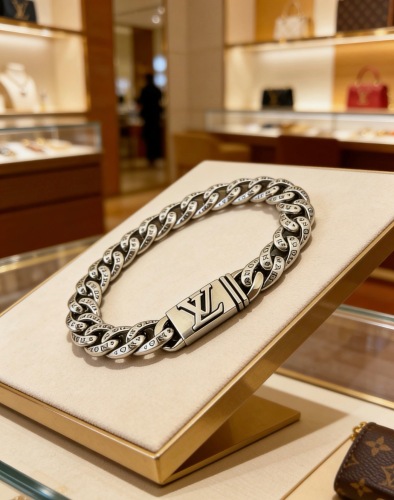 Louis Vuitton Couple Fashion Retro Punk Cuban Chain Bracelet