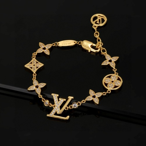 Louis Vuitton Fashion Versatile Diamond studded Letter Bracelet