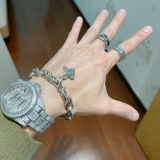 Gucci Couple Fashion Versatile Retro Double G Butterfly Pendant Bracelet