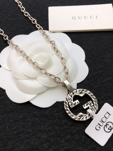 Gucci Fashion Versatile Retro Double G Interlocking Pendant Necklace