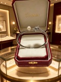 Cartier Classic Fashion Retro Diamond Set Leopard Head Pearl Bracelet