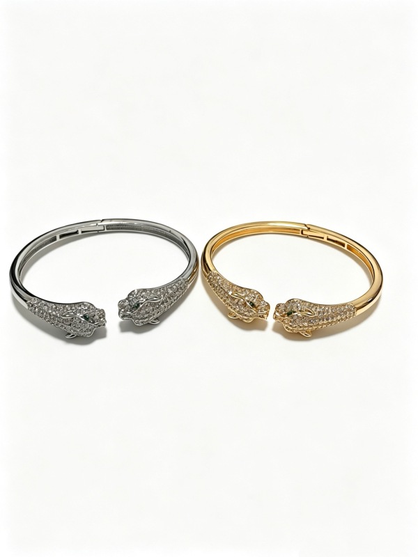 Cartier Classic Fashion Retro Diamond Set Leopard Head Bracelet