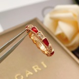 Bvlgari Fashion Versatile Rose Gold Diamond Set Red Shell Snake Bone Ring