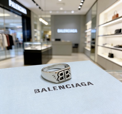 Balenciaga Classic Retro BB Ring