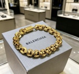 Balenciaga Fashion Personalized Skeleton Splicing Hexagonal Bracelet