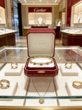 Cartier Classic Fashion Versatile Diamond Bracelet