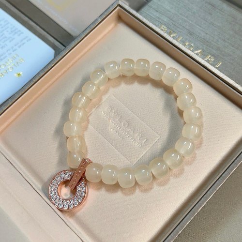 Bvlgari Fashion Versatile Diamond Set Round Brand Natural Yellow Jade Bracelet