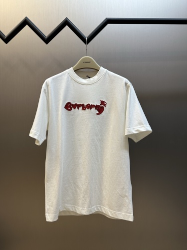 Burberry Fashion Embroidered Love Logo T-shirt Unisex Casual Loose Short Sleeve