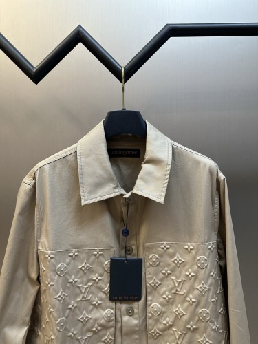Louis Vuitton 26SS Fashion 3D Logo Casual Versatile Long Sleeve Shirt