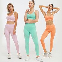 0051520 Good Quality Sweat Color Breathable Buttock Lefting Fitness Tracksuits Burnt Out Exercise Yoga Suit Womens Two Piece Set