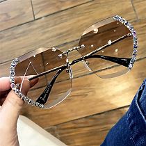 Hot Selling Ladies Diamonds Square Sun Glasses Vintage Oversized One Piece Lens Shades Sunglasses 2021 Women