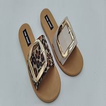 FASHIONWINNIE New Trendy Summer Slip On Round Toe Flat Metal Button Casual Slipper