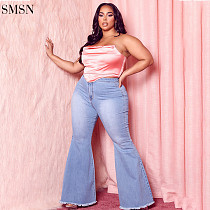Hot Selling Wholesale Xl-5Xl Light Ripped Wide Leg Bell Bottom Jeans Plus Size Women'S Flared Jeans