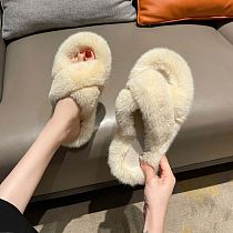 D12826 Solid color fashionable casual home flat cotton shoes 2021 new arrivals ladies white fluffy slippers