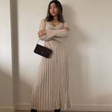 Casual Waist V-Neck Large Pit Strip Slimming Knitted Long Skirt