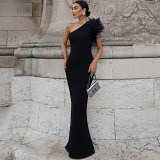 Elegant Solid Color Oblique Shoulder Stitching Feather Slimming Slim Long Evening Dress