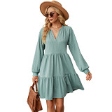 Solid color V neck loose casual pleated spliced long sleeve dress