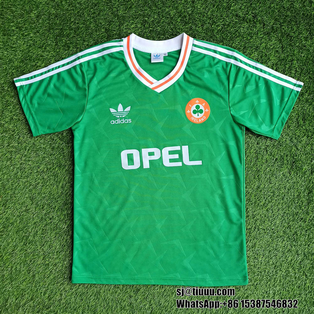 1990/1992 Ireland Away Shirt 