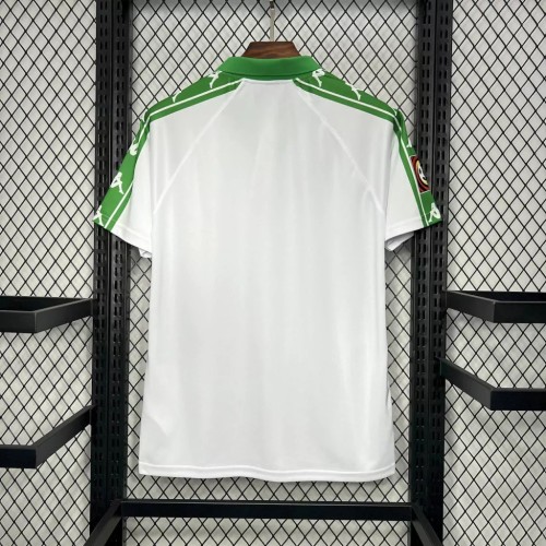 Werder Bremen 2001/2002 Away Retro Jersey