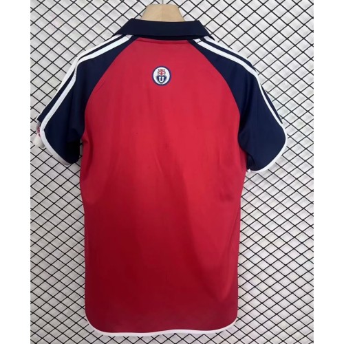 Universidad de Chile 2001/2002 Away Retro Jersey