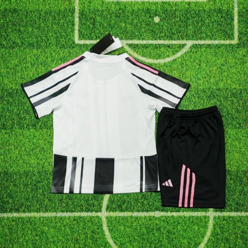 Kids Juventus 25/26 Home Jersey and Short Kit