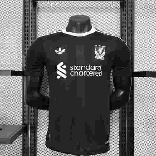 Player Version Liverpool 25/26 Goalkeeper Authentic Jersey