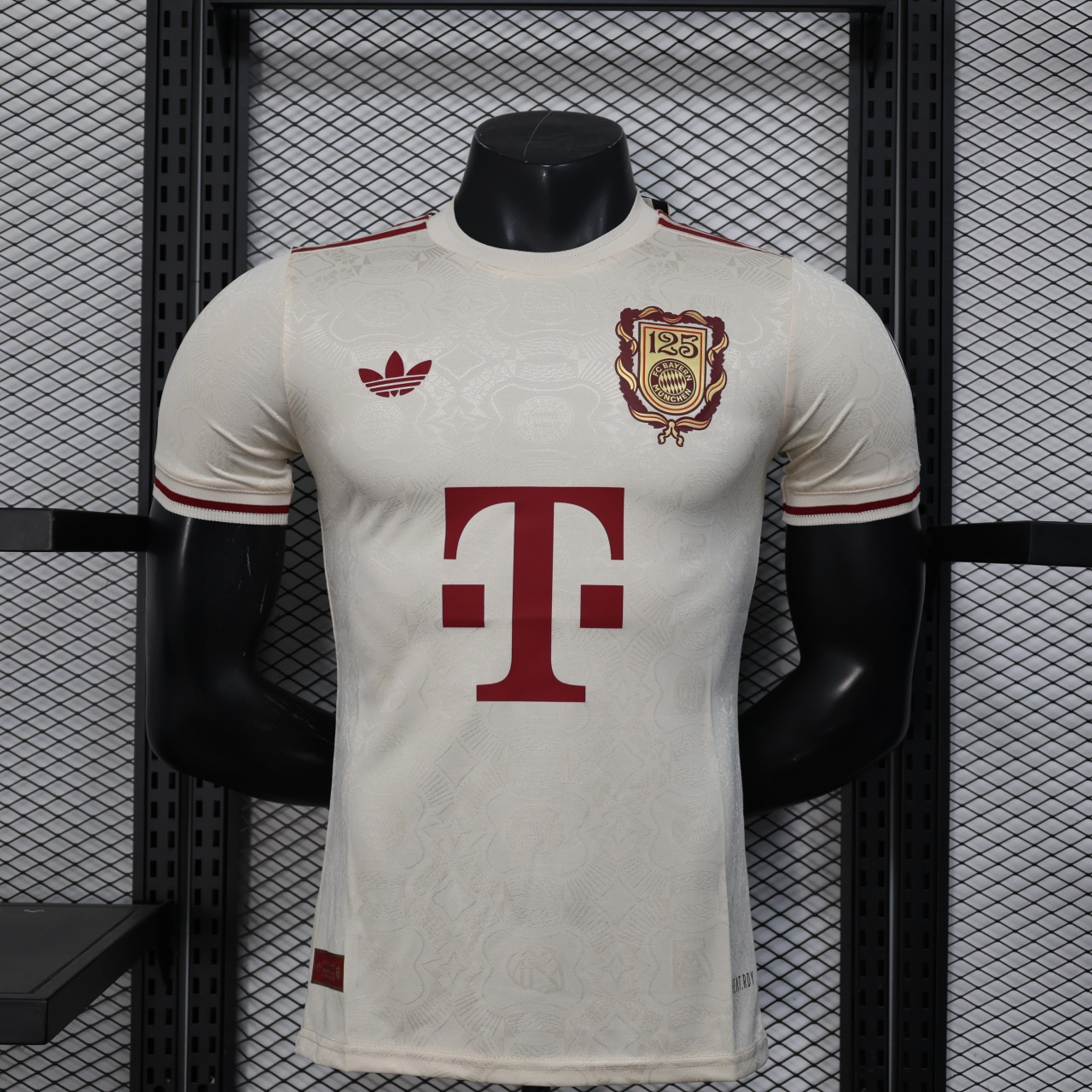 Player Version Bayern Munich 25/26 125th Anniversary Jersey
