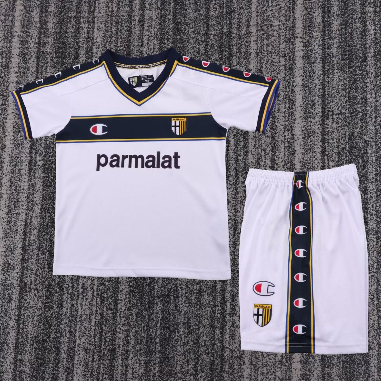 ウェア Champion Parma 02/03 away kit L 02/03 Parma Calcio Away Jersey | Parma Away jersey | ITASPORT