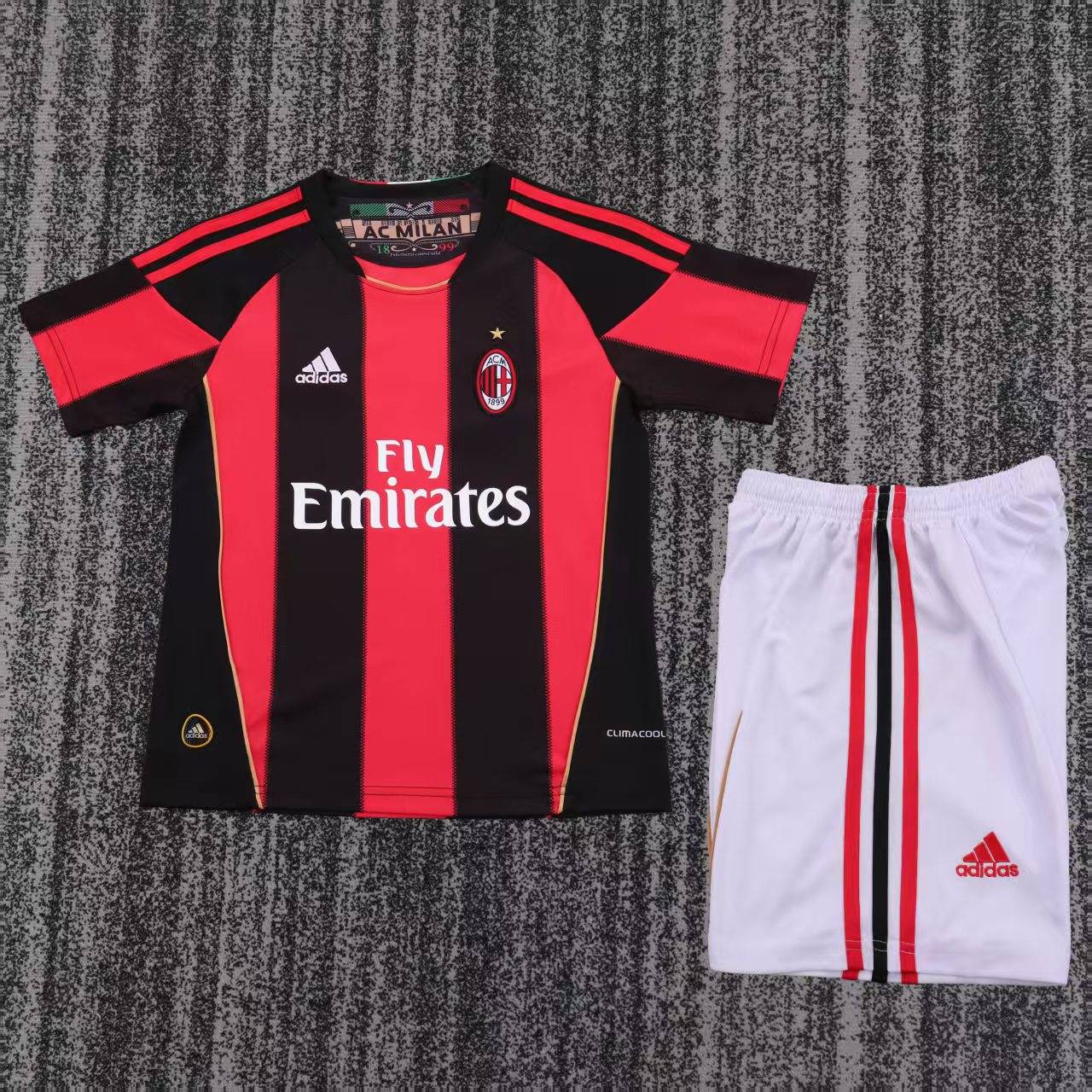 Kids AC Milan 2010/2011 Home Retro Kit