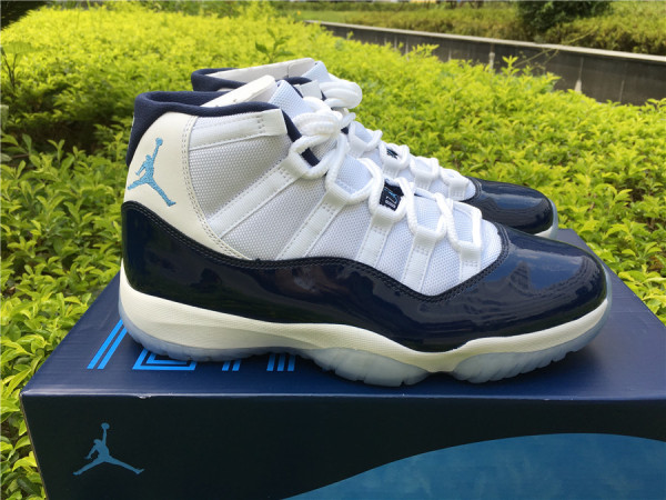 Air Jordan 11 “Midnight Navy” size 7.5-13