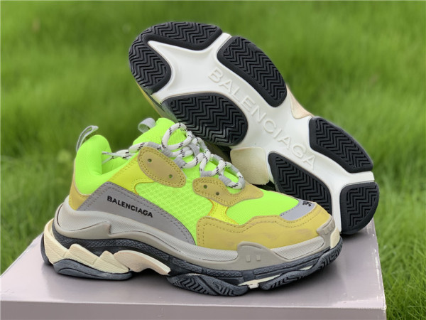 Balenciaga Triple S