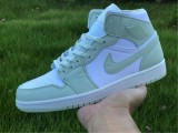 Air Jordan 1 Mid