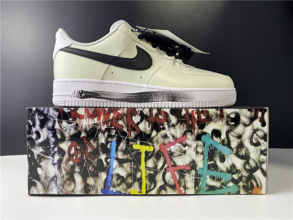 PEACEMINUSONE x Nike Air Force 1 “Para-Noise 2.0