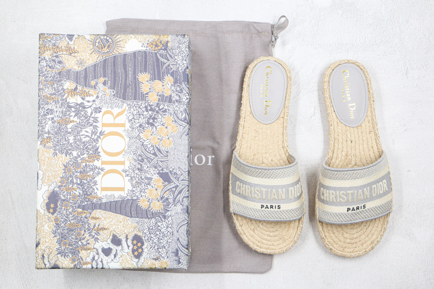 dior bedroom slippers