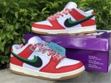 Frame Skate x Nike SB Dunk Low “Habibi”