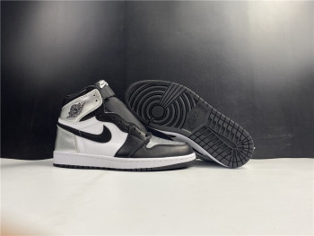 Air Jordan 1 High OG WMNS “Silver Toe”