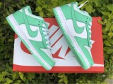 Nike Dunk Low WMNS “Green Glow”