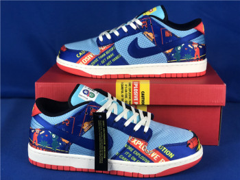NIKE SB DUNK LOW