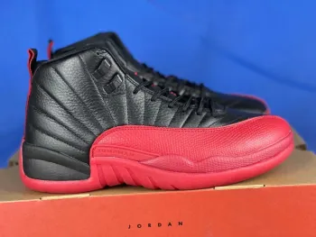 Air jordna  12 flu game