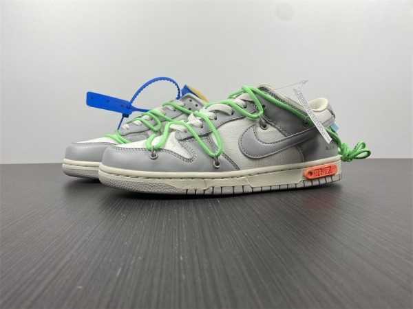 Off-White x Dunk Low 'Lot 26 of 50 LOT 26 26