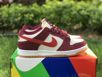 Nike Dunk Low