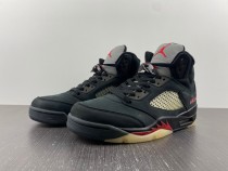 Air Jordan 5 Gore-Tex  Supreme