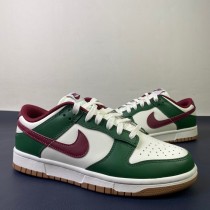 （NIKE）Dunk Low Retro