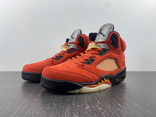 JORDAN 5